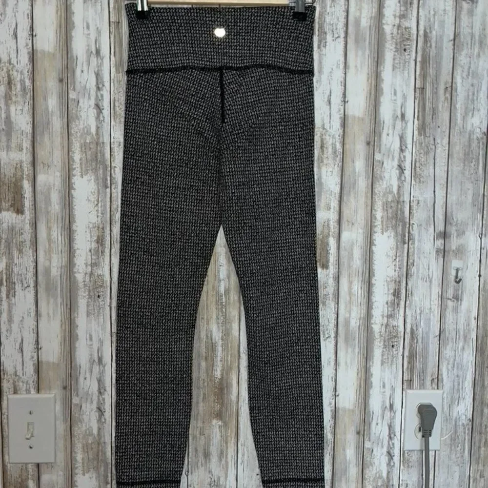 lululemon high times 25